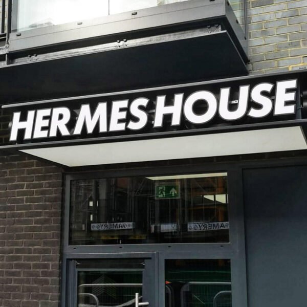 signboard outdoor 3d