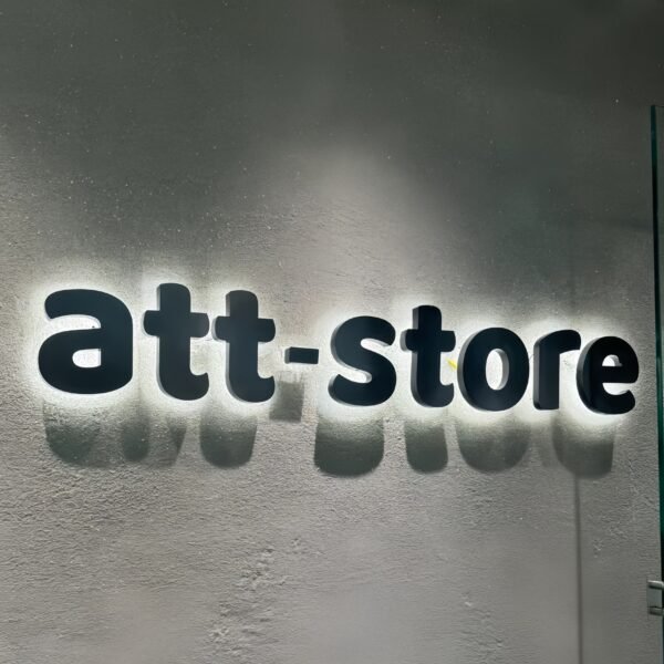 Custom Design LED Letter Sign Halo Effect Golden Metal Letter Signboard