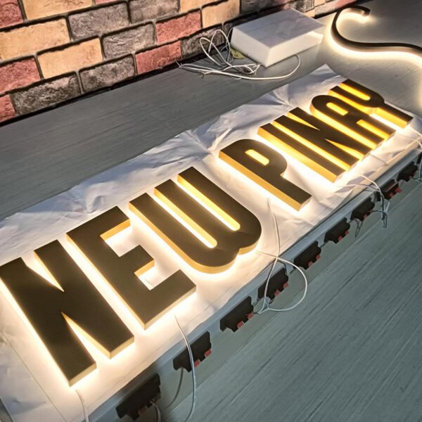 Outdoor 3D Signage Custom Outdoor Signs Board Outside Business Signage Hotel Storefront Sign