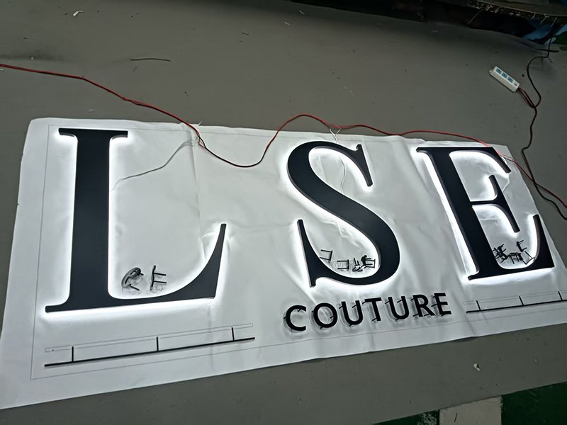 led signage letter outdoor