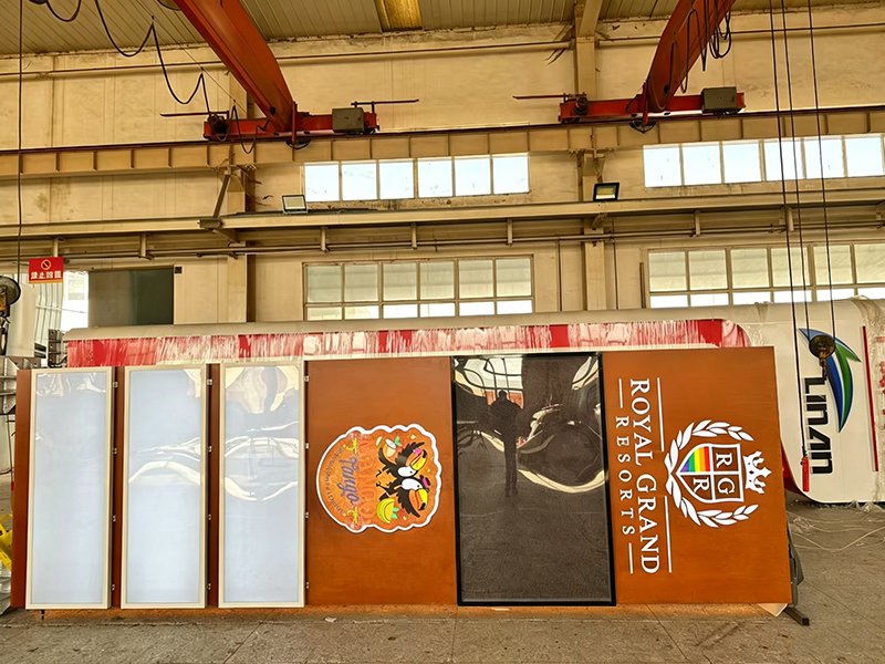 fuel station signage