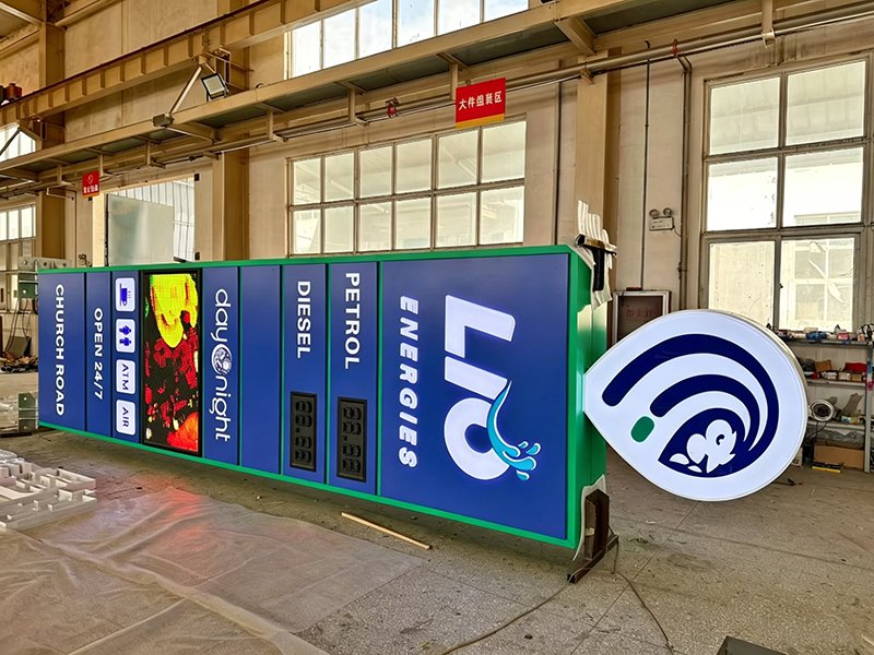 Petrol Station Billboad Signs Custom Double Side Digital Gas Price Free Standing Signage